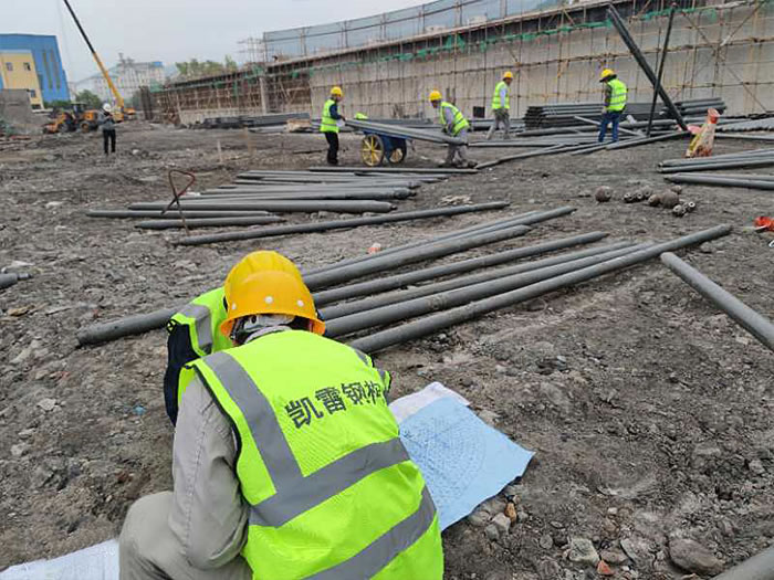 临江螺栓球网架结构