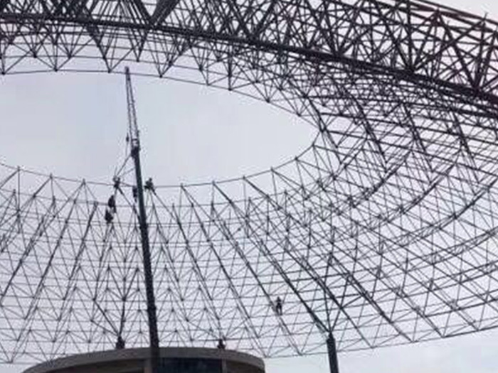 临江篮球馆球形网架厂家价格